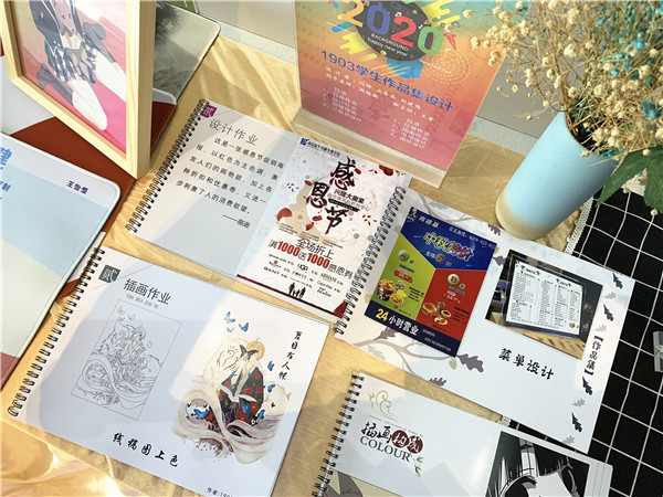 教學(xué)成果展示周，學(xué)子答辯各顯神通