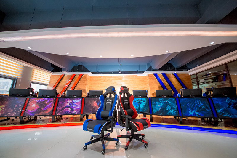 南京電競學(xué)校錄取條件是什么？ 