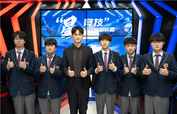 馬可來新華重拾校園生活，青春“競”是精彩！