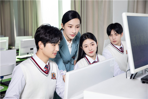 初三孩子成績差上不了<a href=http://njxh.cn target=_blank class=infotextkey>高中</a>怎么辦？