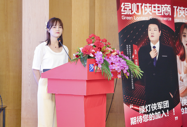大咖來了！企業(yè)專家進(jìn)校園，助力學(xué)子大發(fā)展！