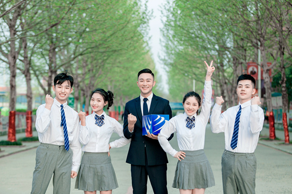 新華電腦學校：校企合作，共育互聯(lián)網(wǎng)杰出工匠